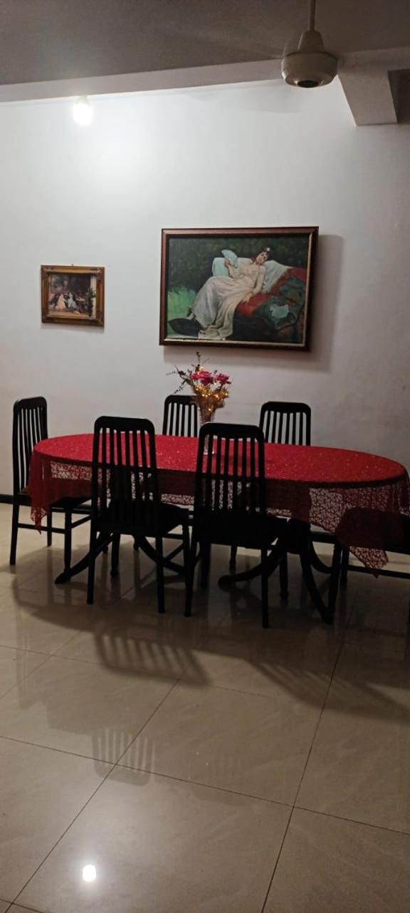 Leisure Home Коломбо Экстерьер фото